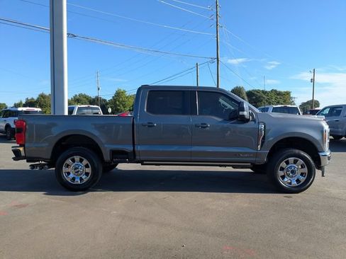 Certified 2024 Ford F250 Lariat w/ Lariat Ultimate Package AWD/4WD image 2