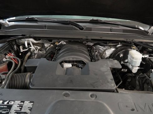 Used 2018 GMC Yukon Denali w/ Denali Ultimate Package image 19