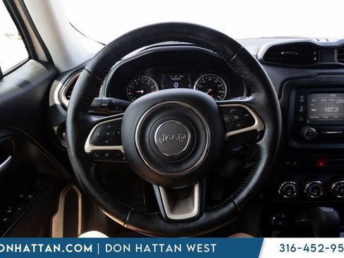 Used 2017 Jeep Renegade Latitude w/ Cold Weather Group AWD/4WD image 5