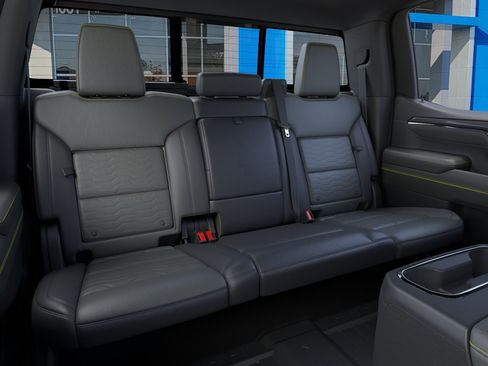 New 2026 Chevrolet Silverado 1500 ZR2 image 17