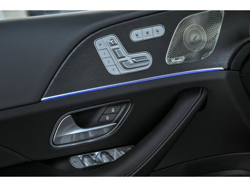 Certified 2026 Mercedes-Benz GLE 450 4MATIC image 5