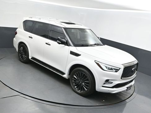 Certified 2023 INFINITI QX80 Premium Select w/ Cargo Package image 40