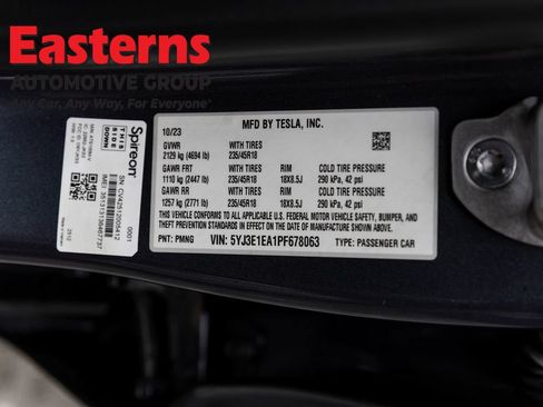 Used 2023 Tesla Model 3 Standard Range RWD image 29