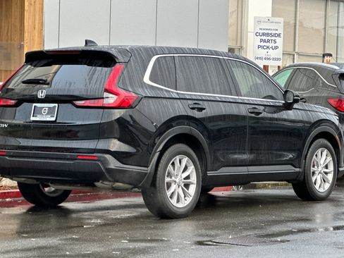 Used 2023 Honda CR-V EX-L image 2