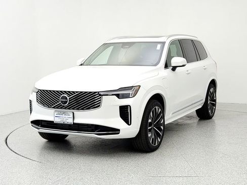 New 2025 Volvo XC90 T8 Plus w/ Protection Package Premier image 1