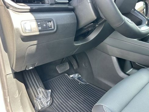 New 2026 GMC Terrain AT4 AWD/4WD image 18