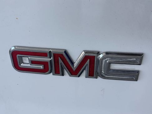 Used 2019 GMC Savana 2500 Extended w/ Driver Convenience Package RWD image 5