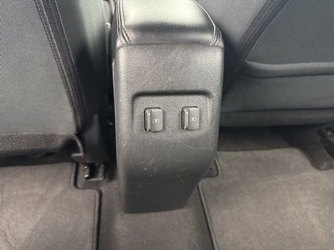 Used 2024 Nissan Kicks SR image 32