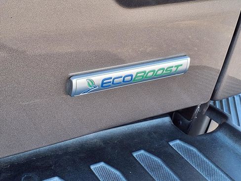 Used 2019 Ford F150 Lariat w/ Equipment Group 502A Luxury image 5