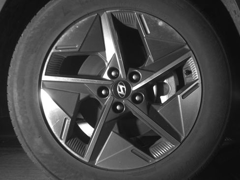 Used 2025 Hyundai Tucson SEL image 12