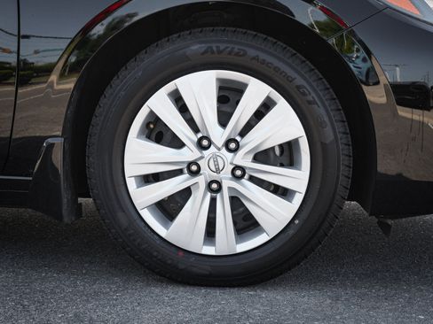 Used 2024 Nissan Sentra S FWD image 14