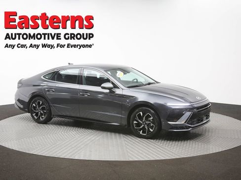 Used 2025 Hyundai Sonata SEL FWD image 48