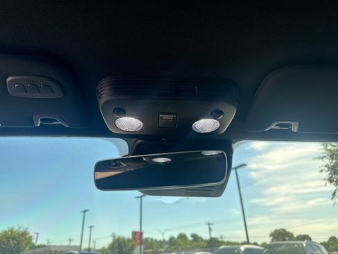 Used 2022 Ford Mustang GT Premium RWD image 42