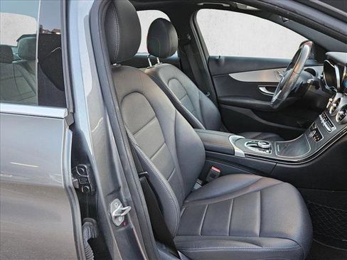 Used 2019 Mercedes-Benz C 300 Sedan image 18