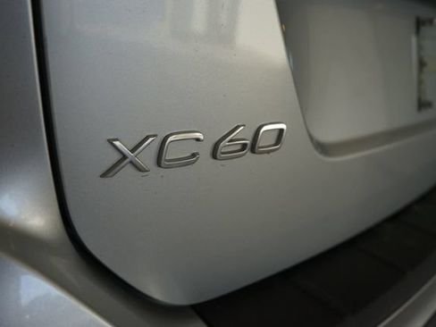 Used 2013 Volvo XC60 3.2 AWD/4WD image 12