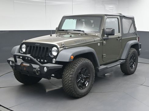 Used 2015 Jeep Wrangler Sport image 4