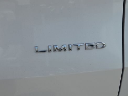 Certified 2024 Toyota Grand Highlander AWD Hybrid image 5