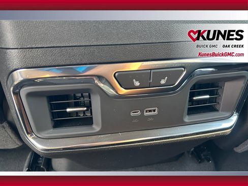 New 2026 GMC Sierra 2500 Denali w/ Denali Reserve Package AWD/4WD image 36