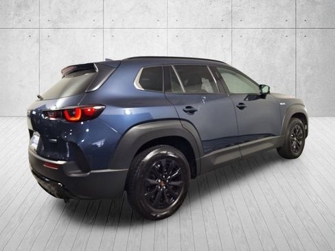 Used 2025 MAZDA CX-50 AWD 2.5 Hybrid w/ Premium Pkg image 4
