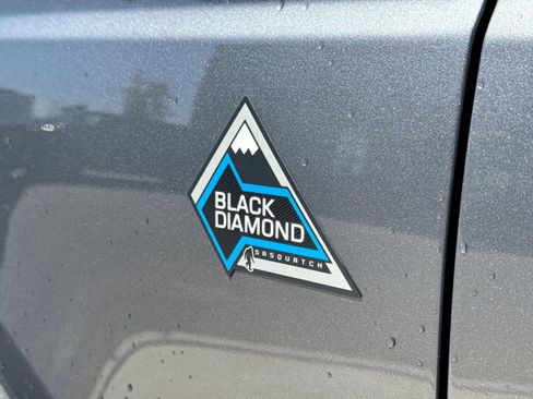 Certified 2022 Ford Bronco Black Diamond w/ Sasquatch Package AWD/4WD image 42