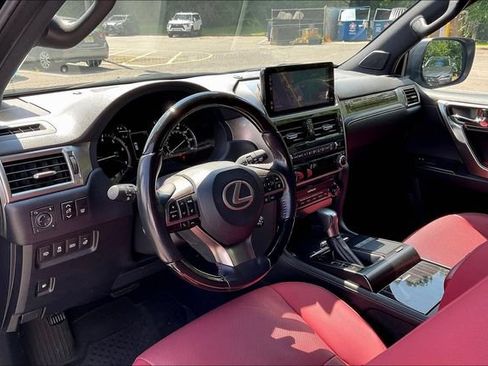 Certified 2023 Lexus GX 460 Premium w/ Premium Plus Package AWD/4WD image 3