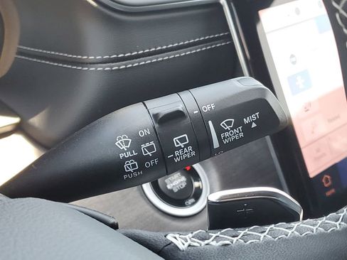 New 2025 Jeep Grand Cherokee Limited image 20