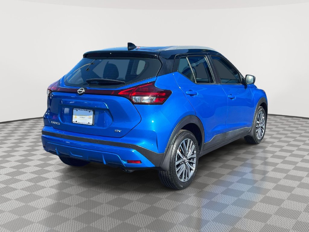 Used 2023 Nissan Kicks SV FWD image 5