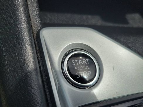 Used 2025 Nissan Altima 2.5 SV FWD image 33