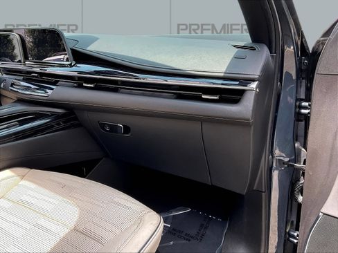 Used 2021 Cadillac Escalade Sport w/ Driver Assist Tech Package AWD/4WD image 29