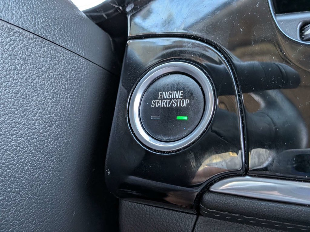 Used 2020 Buick Encore Preferred AWD/4WD image 26