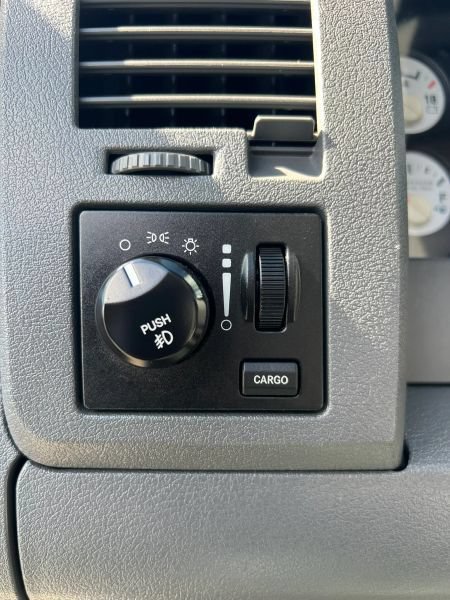 Used 2009 Dodge Ram 2500 Truck SLT w/ Popular Equipment Group AWD/4WD image 24