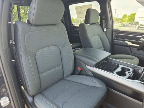 New 2026 RAM 1500 Big Horn AWD/4WD image 17