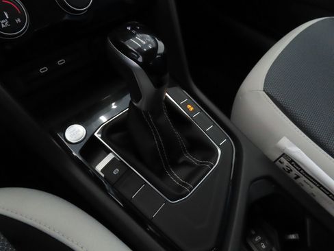 New 2026 Volkswagen Taos S FWD image 17