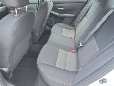 Used 2023 Nissan Sentra SV FWD image 12