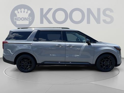 New 2026 Kia Carnival SX Prestige FWD image 8