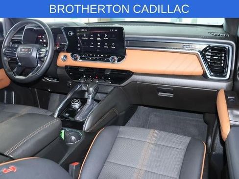 Used 2024 GMC Canyon AT4 w/ Technology Package AWD/4WD image 29