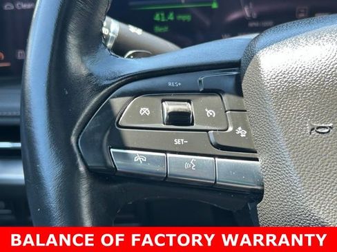 Used 2025 Cadillac XT4 Premium Luxury FWD image 19