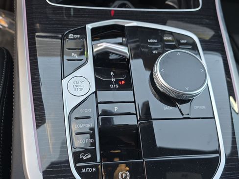 New 2026 BMW X5 xDrive40i w/ M Sport Package image 22