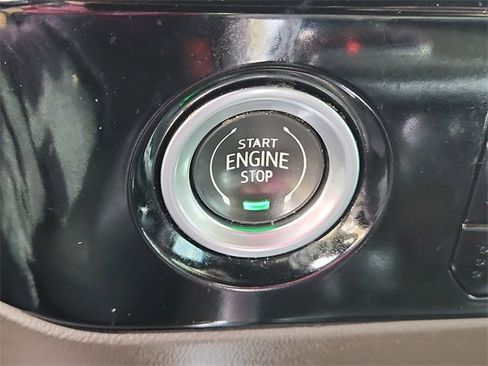 Certified 2023 GMC Sierra 1500 SLT w/ SLT Premium Package image 29