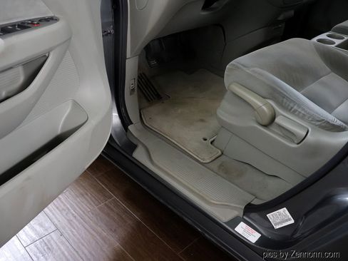 Used 2008 Honda Odyssey LX image 21