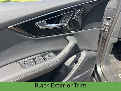 New 2026 Audi Q8 Premium Plus image 23