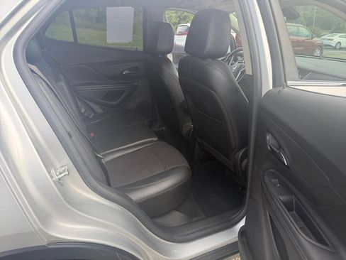 Used 2019 Buick Encore Preferred FWD image 27