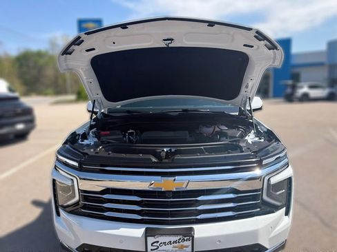 New 2026 Chevrolet Tahoe LT w/ Comfort Package AWD/4WD image 11