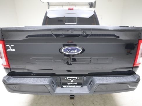 Used 2022 Ford F150 Lariat w/ Equipment Group 502A High AWD/4WD image 4