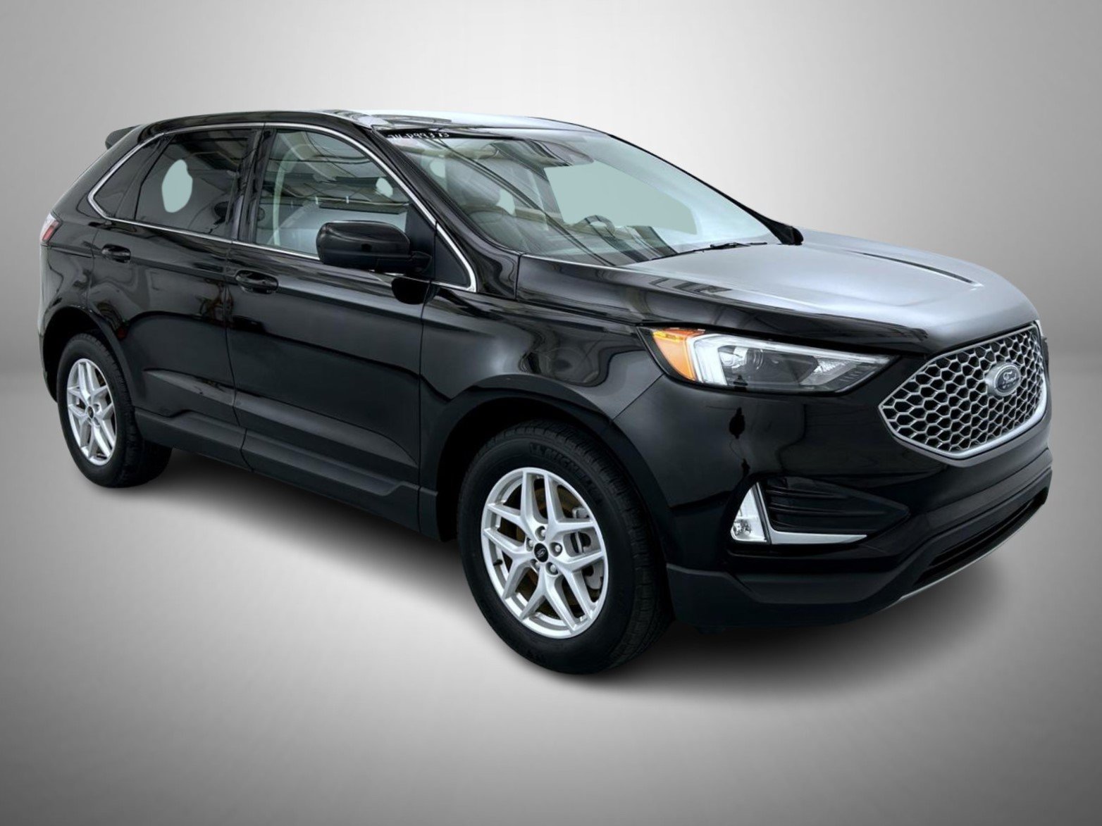 Used 2024 Ford Edge SEL w/ Convenience Package AWD/4WD image 3