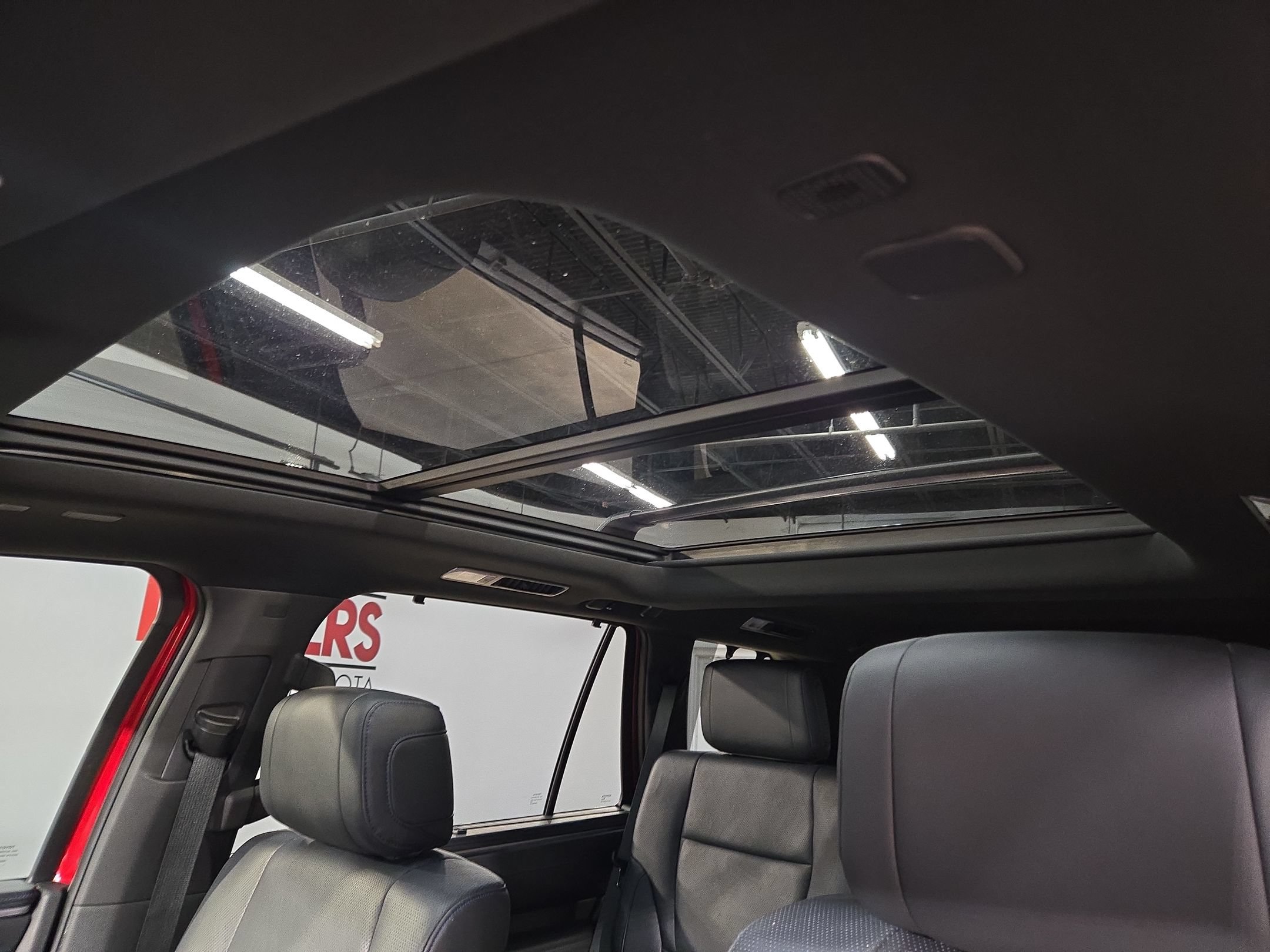 Certified 2025 Toyota Sequoia Platinum AWD/4WD image 25