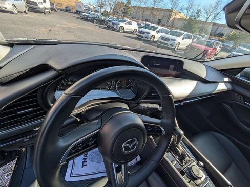 Used 2025 MAZDA MAZDA3 s image 14