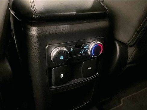 Certified 2021 Ford Explorer XLT image 33