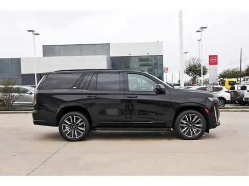 Used 2023 Cadillac Escalade Sport image 7