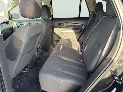Used 2014 Ford Edge SE w/ Equipment Group 101A FWD image 15